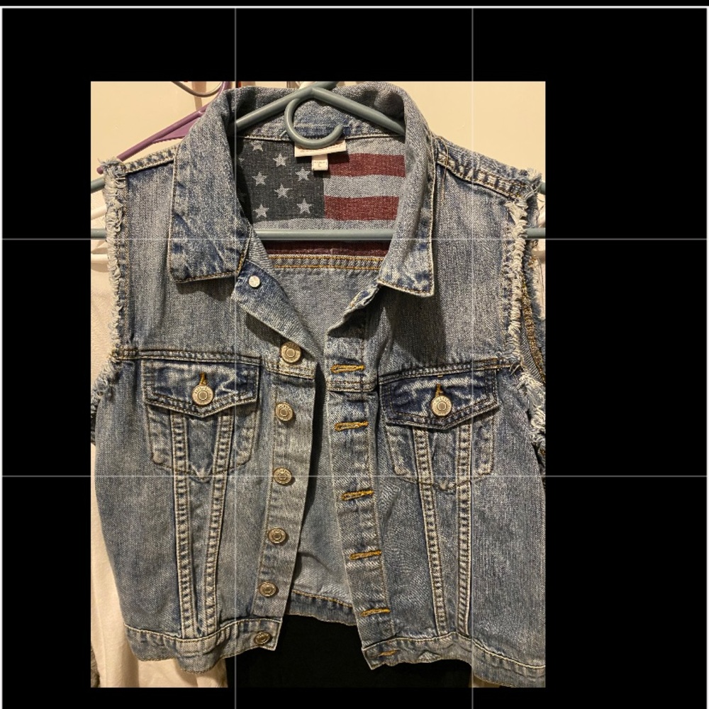 SHYANNE denim vest